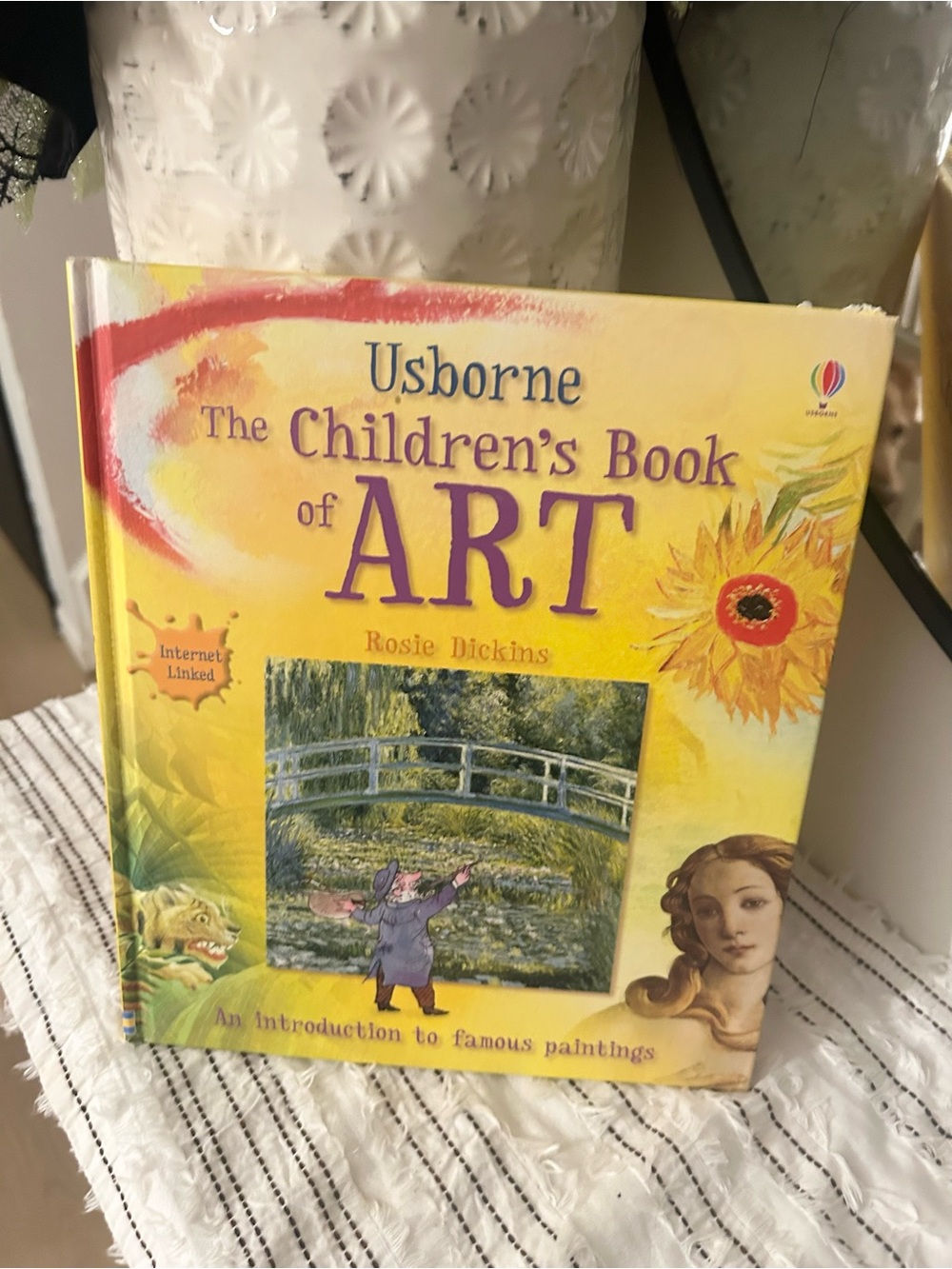 Usborne Children’s Book of Art Rosie Dickins Hardcover